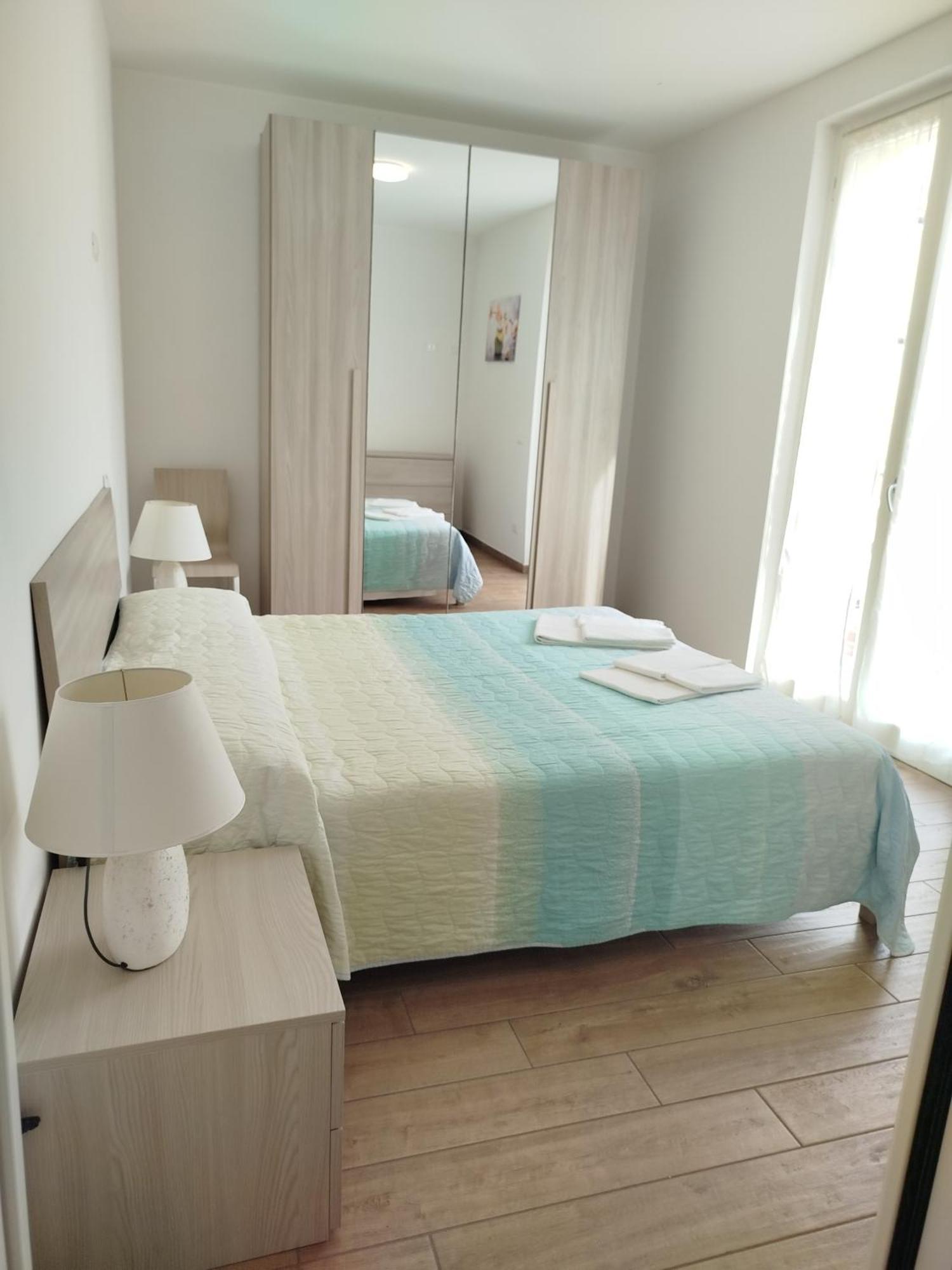 Gloria House Apartment เลวานโต ภายนอก รูปภาพ